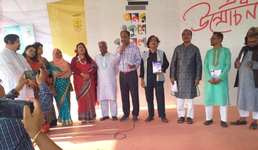 "কবিতার মাঝে তুমি" ও "আত্মদর্শন" বই দু'টির মোড়ক উন্মোচন করলেন শেখ ছালাউদ্দিন ছালু 1 "কবিতার মাঝে তুমি" ও "আত্মদর্শন" বই দু'টির মোড়ক উন্মোচন করলেন শেখ ছালাউদ্দিন ছালু - Surma Times | Sylhet News
