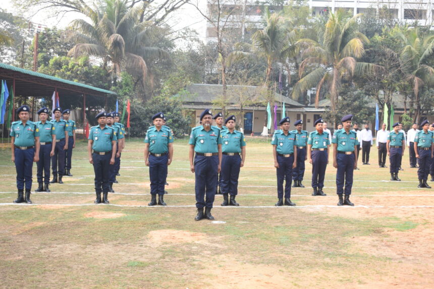 এসএমপি'র গ্র্যান্ড মাস্টার প্যারেড অনুষ্ঠিত 1 এসএমপি'র গ্র্যান্ড মাস্টার প্যারেড অনুষ্ঠিত - Surma Times | Sylhet News