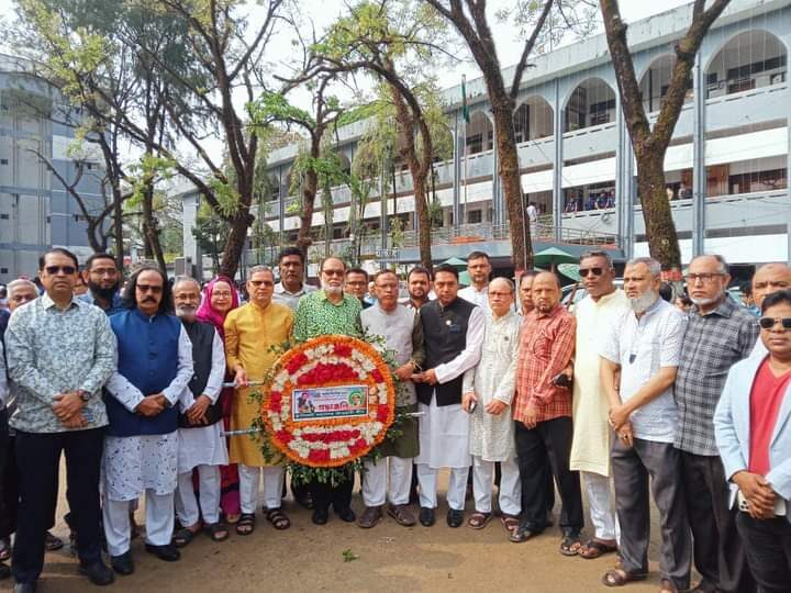 জাতির পিতার জন্মবার্ষিকীতে মহানগর আওয়ামী লীগের শ্রদ্ধা নিবেদন - Surma Times | Sylhet News