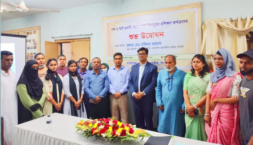 স্মার্ট প্রবাসী গড়তে প্রশিক্ষণের বিকল্প নেই: সিলেটের জেলা প্রশাসক 1 স্মার্ট প্রবাসী গড়তে প্রশিক্ষণের বিকল্প নেই: সিলেটের জেলা প্রশাসক - Surma Times | Sylhet News