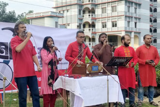 "আমাদের সমস্ত অর্জনের পিছনে রয়েছে মেহনতি শ্রমিকের ত্যাগ" 26 "আমাদের সমস্ত অর্জনের পিছনে রয়েছে মেহনতি শ্রমিকের ত্যাগ" - Surma Times | Sylhet News