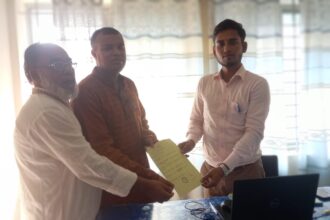 ৩৬ নম্বর ওয়ার্ডে তজমুলের মনোনয়ন দাখিল - Surma Times | Sylhet News