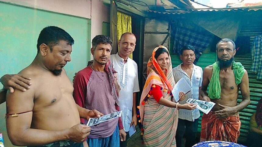মহিলা কাউন্সিলর পদপ্রার্থী শ্যামলী সরকারের গণসংযোগ 1 মহিলা কাউন্সিলর পদপ্রার্থী শ্যামলী সরকারের গণসংযোগ - Surma Times | Sylhet News