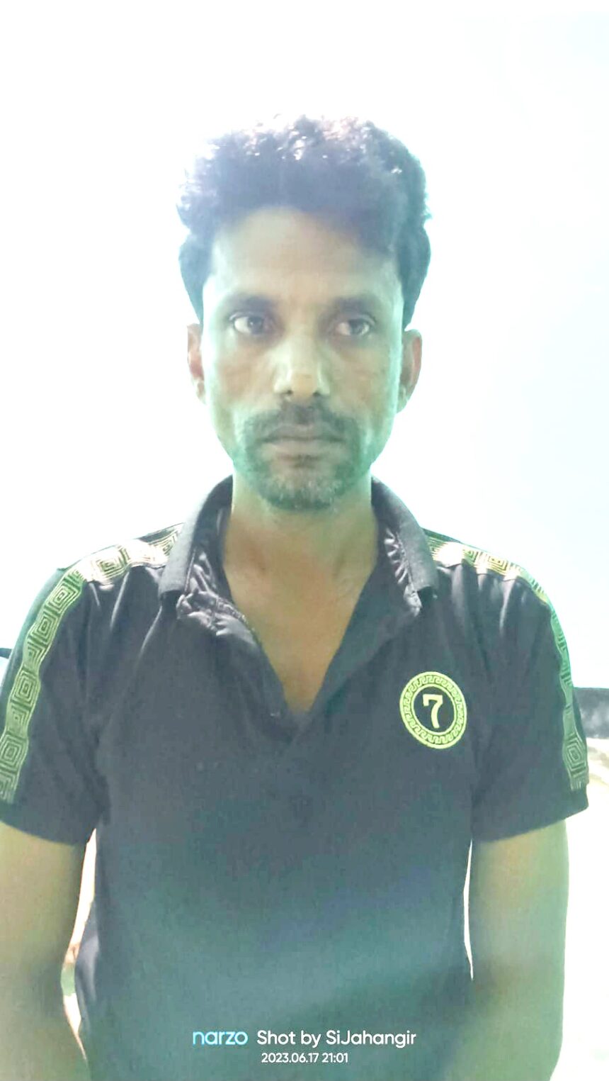 নবীগঞ্জে সদর ইউপি চেয়ারম্যানের ব্যক্তিগত সহকারী ৫২ পিস ইয়াবাসহ গ্রেফতার 1 নবীগঞ্জে সদর ইউপি চেয়ারম্যানের ব্যক্তিগত সহকারী ৫২ পিস ইয়াবাসহ গ্রেফতার - Surma Times | Sylhet News
