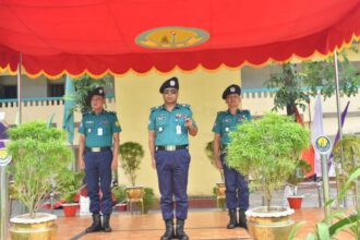 এসএমপি'র গ্র্যান্ড মাস্টার প্যারেড অনুষ্ঠিত 8 এসএমপি'র গ্র্যান্ড মাস্টার প্যারেড অনুষ্ঠিত - Surma Times | Sylhet News