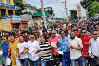 বিভাগীয় তারুন্যের সমাবেশ সফলে পথ সভা ও লিফলেট বিতরণ 12 বিভাগীয় তারুন্যের সমাবেশ সফলে পথ সভা ও লিফলেট বিতরণ - Surma Times | Sylhet News