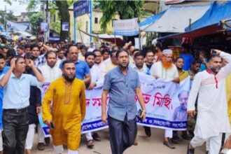 বিএনপি জামায়াতের নৈরাজ্যের প্রতিবাদে গোয়াইনঘাটে প্রতিবাদ সমাবেশ ও বিক্ষোভ মিছিল করে আ,লীগ 12 বিএনপি জামায়াতের নৈরাজ্যের প্রতিবাদে গোয়াইনঘাটে প্রতিবাদ সমাবেশ ও বিক্ষোভ মিছিল করে আ,লীগ - Surma Times | Sylhet News