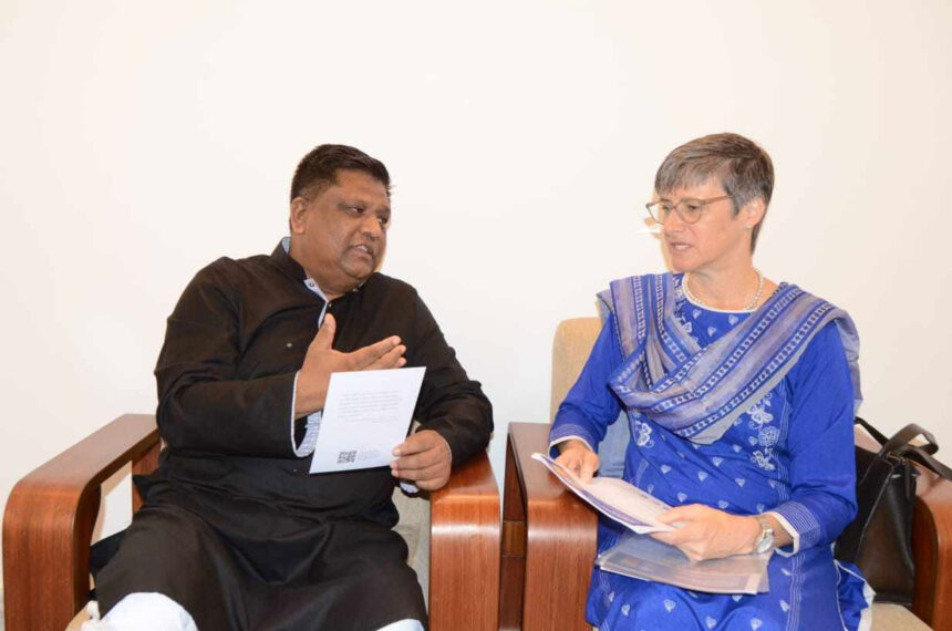 সিসিক’র উন্নয়ন বিষয়ে আনোয়ারুজ্জামানকে প্রিন্সেস ফাউন্ডেশনের আশ্বাস - Surma Times | Sylhet News