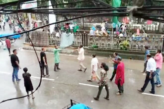 বিএনপির মিছিল থেকে সারদা হলে নাট্যকর্মীদের উপর হামলার অভিযোগ 6 বিএনপির মিছিল থেকে সারদা হলে নাট্যকর্মীদের উপর হামলার অভিযোগ - Surma Times | Sylhet News