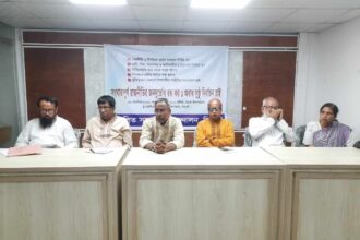 ধর্মান্ধ শক্তির তোষণের রাজনীতি বন্ধ করতে হবে : সালেহ আহমদ 4 ধর্মান্ধ শক্তির তোষণের রাজনীতি বন্ধ করতে হবে : সালেহ আহমদ - Surma Times | Sylhet News