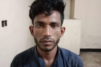 এয়ারপোর্ট থানা পুলিশের অভিযানে ৫০ পিস ইয়াবা ট্যাবলেট উদ্ধার সহ ০১জন গ্রেফতার 8 এয়ারপোর্ট থানা পুলিশের অভিযানে ৫০ পিস ইয়াবা ট্যাবলেট উদ্ধার সহ ০১জন গ্রেফতার - Surma Times | Sylhet News