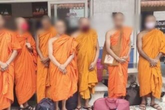 থাইল্যান্ড ইমিগ্রেশনে বৌদ্ধ ভিক্ষুর ছদ্মবেশে ৭ বাংলাদেশি আটক - Surma Times | Sylhet News