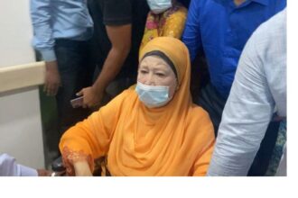 খালেদা জিয়ার বিদেশে চিকিৎসার আবেদন ‘নাকচ’ 12 খালেদা জিয়ার বিদেশে চিকিৎসার আবেদন ‘নাকচ’ - Surma Times | Sylhet News