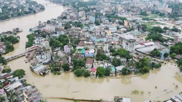সিলেটে চলতি মাসেই বন্যা ঘূর্ণিঝড়ের শঙ্কা 1 সিলেটে চলতি মাসেই বন্যা ঘূর্ণিঝড়ের শঙ্কা - Surma Times | Sylhet News