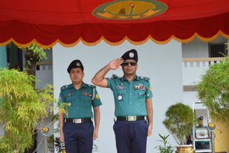 এসএমপি'র গ্র্যান্ড মাস্টার প্যারেড অনুষ্ঠিত 24 এসএমপি'র গ্র্যান্ড মাস্টার প্যারেড অনুষ্ঠিত - Surma Times | Sylhet News