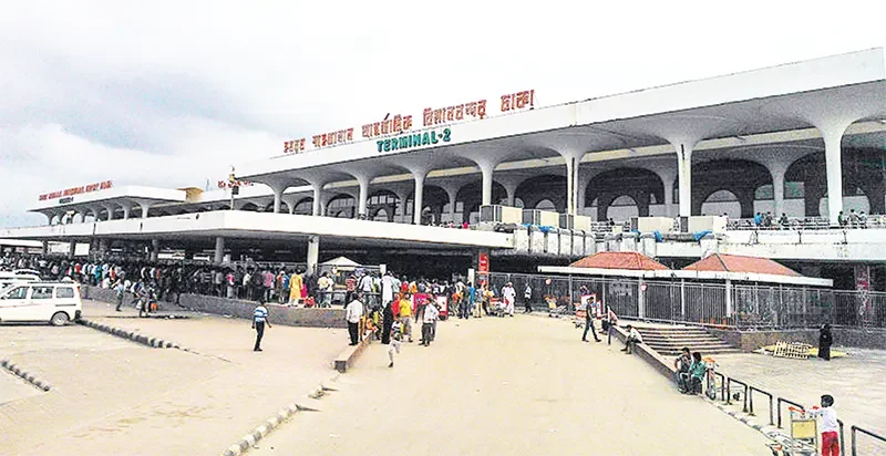 অবশেষে কানাডাগামী সিলেটি যাত্রীদের আটকে দেয়া প্রসঙ্গে যা জানালো বিমান বাংলাদেশ এয়ারলাইন্স 1 অবশেষে কানাডাগামী সিলেটি যাত্রীদের আটকে দেয়া প্রসঙ্গে যা জানালো বিমান বাংলাদেশ এয়ারলাইন্স - Surma Times | Sylhet News