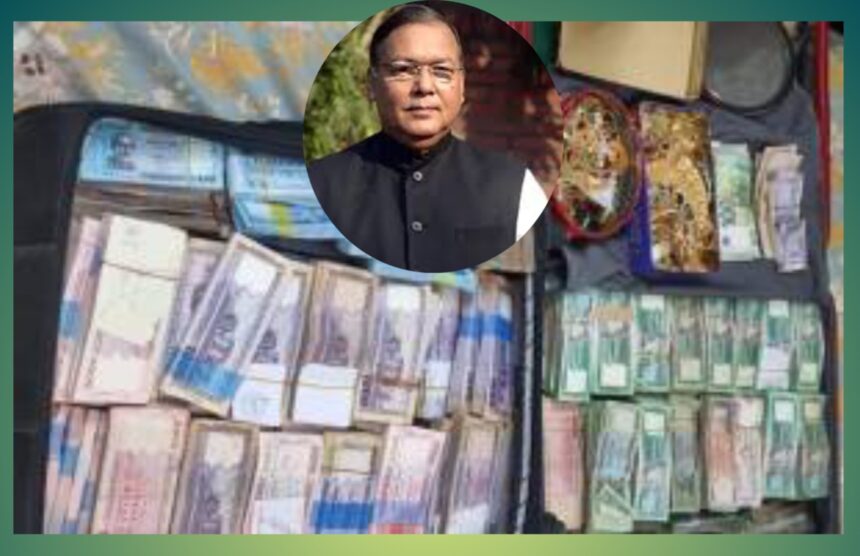 উপাধ্যক্ষ শহীদের বাসা থেকে ৩ কোটি টাকা, আট দেশের মুদ্রা ও ৮৫ ভরি স্বর্ণ উদ্ধার 1 উপাধ্যক্ষ শহীদের বাসা থেকে ৩ কোটি টাকা, আট দেশের মুদ্রা ও ৮৫ ভরি স্বর্ণ উদ্ধার - Surma Times | Sylhet News