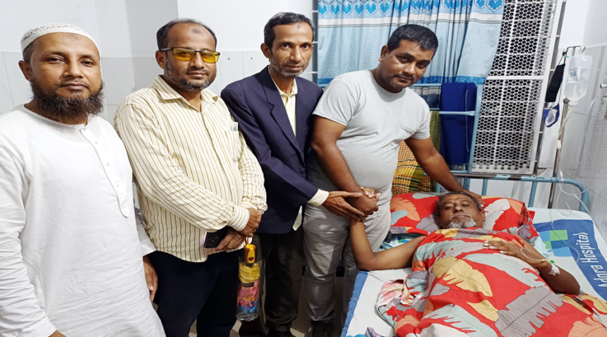 সাংবাদিক বাবর'কে দেখতে হাসপাতালে সিলেট বিভাগীয় অনলাইন প্রেসক্লাবের নেতৃবৃন্দ - Surma Times | Sylhet News