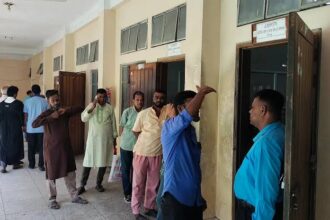 হবিগঞ্জে মা মেয়ে হত্যা মামলায় ৩ জনের ফাঁসি 22 হবিগঞ্জে মা মেয়ে হত্যা মামলায় ৩ জনের ফাঁসি - Surma Times | Sylhet News