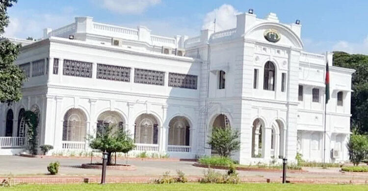 প্রধান বিচারপতির বাসভবন পুরাকীর্তি ঘোষণার কার্যক্রম শুরু 1 প্রধান বিচারপতির বাসভবন পুরাকীর্তি ঘোষণার কার্যক্রম শুরু - Surma Times | Sylhet News