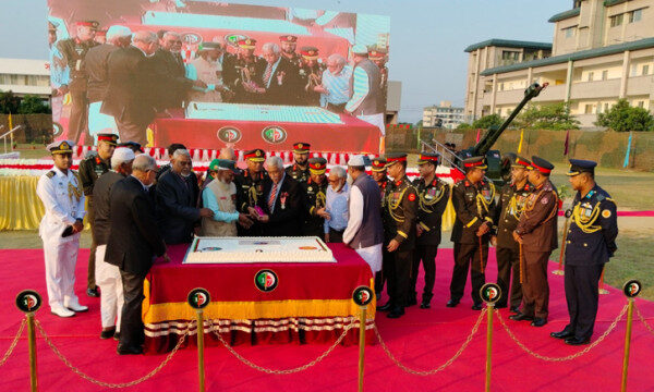 দিনব্যাপী নানা আনুষ্ঠানিকতায় সিলেট সেনানিবাসে সশস্ত্র বাহিনী দিবস পালিত 1 দিনব্যাপী নানা আনুষ্ঠানিকতায় সিলেট সেনানিবাসে সশস্ত্র বাহিনী দিবস পালিত - Surma Times | Sylhet News