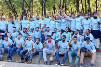 সিলেট মহানগর সংবাদপত্র হকার্স সমবায় সমিতির লি:এর বার্ষিক বনভোজন সম্পন্ন 4 সিলেট মহানগর সংবাদপত্র হকার্স সমবায় সমিতির লি:এর বার্ষিক বনভোজন সম্পন্ন - Surma Times | Sylhet News