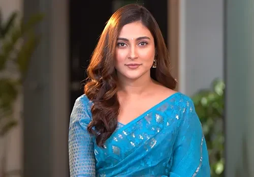 প্রথমবার প্রেক্ষাগৃহে মেহজাবীন 1 প্রথমবার প্রেক্ষাগৃহে মেহজাবীন - Surma Times | Sylhet News
