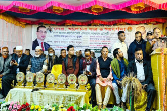 দেশের মানুষ ভোট দিয়ে গণতান্ত্রিক সরকার নির্বাচিত করতে চায় : এড. এমরান চৌধুরী 12 দেশের মানুষ ভোট দিয়ে গণতান্ত্রিক সরকার নির্বাচিত করতে চায় : এড. এমরান চৌধুরী - Surma Times | Sylhet News
