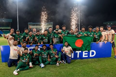 প্রিয় বাংলাদেশ, এমন দাপটই দেখতে চায় সবাই 1 প্রিয় বাংলাদেশ, এমন দাপটই দেখতে চায় সবাই - Surma Times | Sylhet News