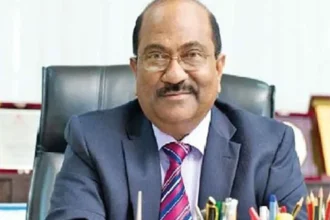 সাবেক ডেপুটি গভর্নর এসকে সুর গ্রেপ্তার 6 সাবেক ডেপুটি গভর্নর এসকে সুর গ্রেপ্তার - Surma Times | Sylhet News