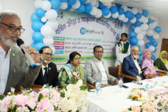 “ক্রীড়া ও সংস্কৃতি শিক্ষার্থীদের আত্মবিশ্বাস এবং নেতৃত্বের ভিত্তি গড়ে তোলে” 4 “ক্রীড়া ও সংস্কৃতি শিক্ষার্থীদের আত্মবিশ্বাস এবং নেতৃত্বের ভিত্তি গড়ে তোলে” - Surma Times | Sylhet News