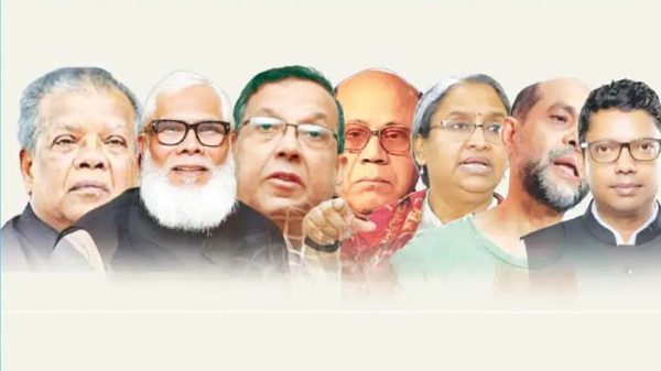 চৌকিতে আমু ফ্লোরে ঘুমান সালমান! - Surma Times | Sylhet News