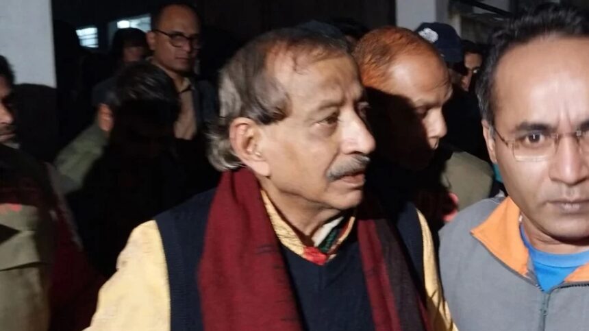 সাবেক সমাজকল্যাণমন্ত্রী নুরুজ্জামান গ্রেফতার 1 সাবেক সমাজকল্যাণমন্ত্রী নুরুজ্জামান গ্রেফতার - Surma Times | Sylhet News