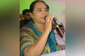 জেলা মহিলা আ.লীগের সাধারণ সম্পাদক গ্রেফতার 26 জেলা মহিলা আ.লীগের সাধারণ সম্পাদক গ্রেফতার - Surma Times | Sylhet News