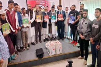 রক্তাক্ত জুলাই আন্দোলনের শহীদরা জাতির সম্পদ: এডভোকেট জুবায়ের 4 রক্তাক্ত জুলাই আন্দোলনের শহীদরা জাতির সম্পদ: এডভোকেট জুবায়ের - Surma Times | Sylhet News