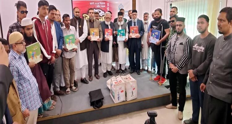 রক্তাক্ত জুলাই আন্দোলনের শহীদরা জাতির সম্পদ: এডভোকেট জুবায়ের 1 রক্তাক্ত জুলাই আন্দোলনের শহীদরা জাতির সম্পদ: এডভোকেট জুবায়ের - Surma Times | Sylhet News