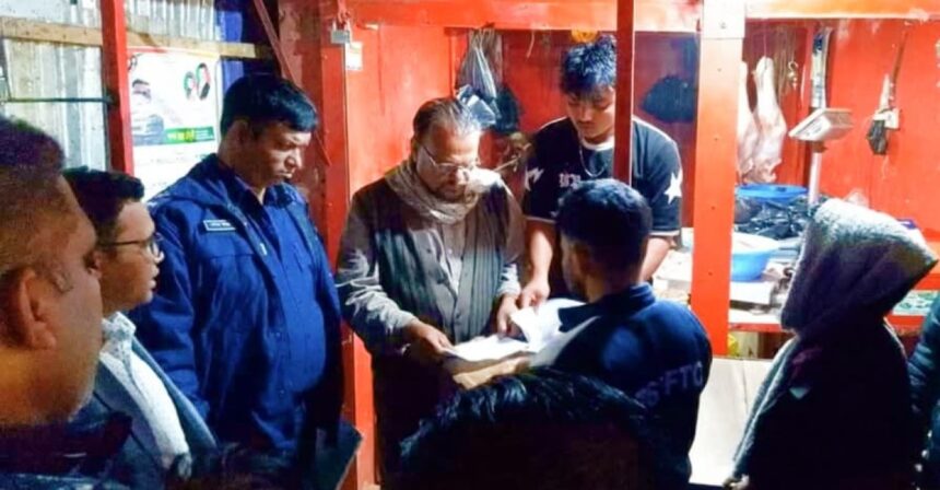 ওসমানীনগরে মরা গরুর মাংস বিক্রি,ভ্রাম্যমান আদালতের জরিমানা 1 ওসমানীনগরে মরা গরুর মাংস বিক্রি,ভ্রাম্যমান আদালতের জরিমানা - Surma Times | Sylhet News