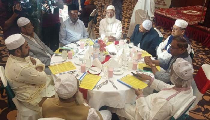 এক টেবিলে বিএনপি-জামায়াত ও ইসলামী আন্দোলনের শীর্ষ নেতারা - Surma Times | Sylhet News