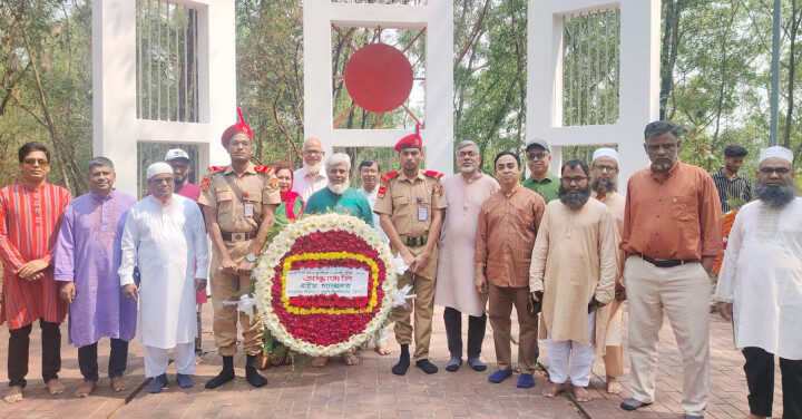 যথাযথ মর্যাদায় শাবিপ্রবিতে স্বাধীনতা ও জাতীয় দিবস উদযাপন - Surma Times | Sylhet News