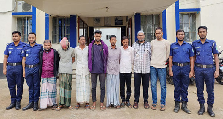 সিলেটে পুলিশের অভিযানে গ্রেফতার ৮ 1 সিলেটে পুলিশের অভিযানে গ্রেফতার ৮ - Surma Times | Sylhet News