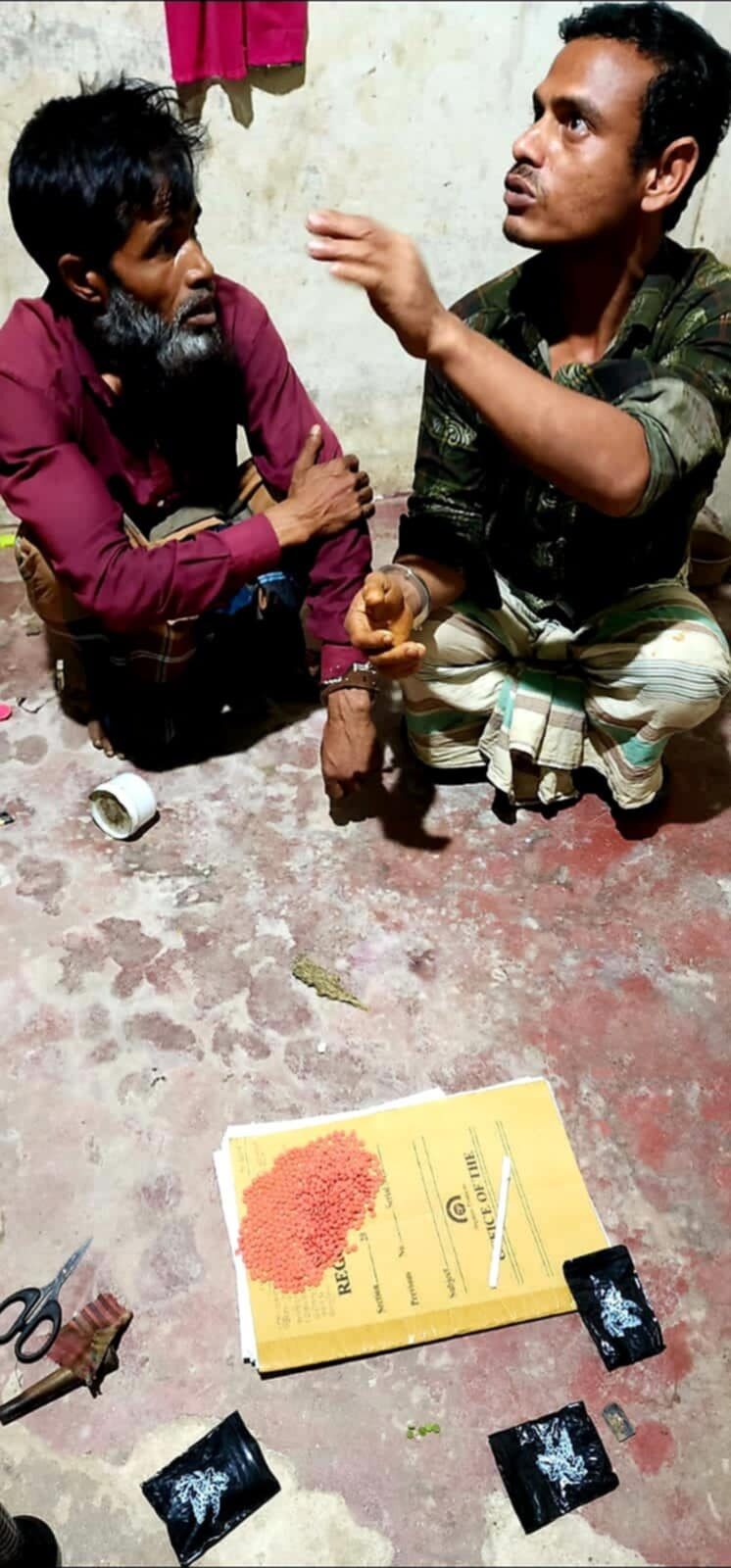 গোয়াইনঘাট থানা পুলিশের অভিযানে বিপুল পরিমান ইয়াবাসহ আটক ০২ 1 গোয়াইনঘাট থানা পুলিশের অভিযানে বিপুল পরিমান ইয়াবাসহ আটক ০২ - Surma Times | Sylhet News