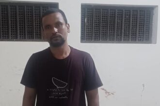 গোলাপগঞ্জে ছেলের ছেলের দায়ের কোপে বাবা খুন 4 গোলাপগঞ্জে ছেলের ছেলের দায়ের কোপে বাবা খুন - Surma Times | Sylhet News