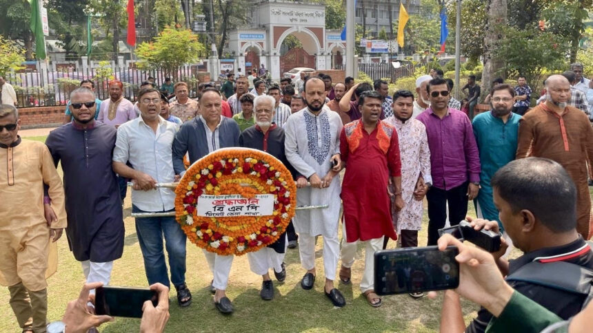 স্বাধীনতা দিবসে সিলেট জেলা বিএনপির পুষ্পস্তবক অর্পণ 1 স্বাধীনতা দিবসে সিলেট জেলা বিএনপির পুষ্পস্তবক অর্পণ - Surma Times | Sylhet News