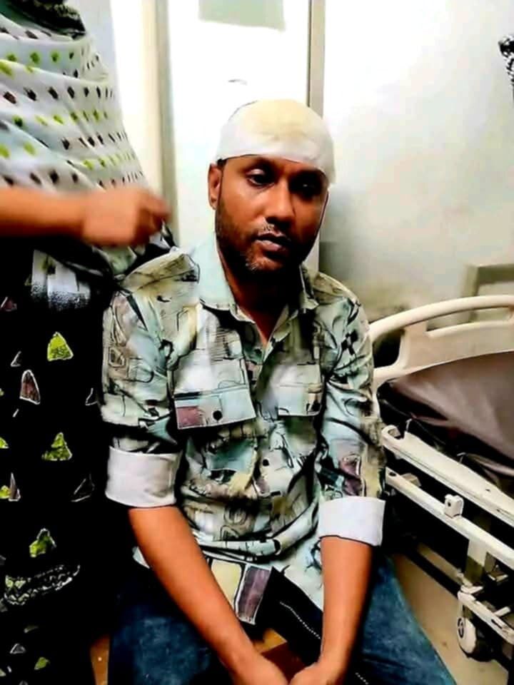 নগরীতে সেচ্ছাসেবকদল নেতার উপর ‘নিষিদ্ধ সংগঠনের’ সন্ত্রাসী হামলা 1 নগরীতে সেচ্ছাসেবকদল নেতার উপর ‘নিষিদ্ধ সংগঠনের’ সন্ত্রাসী হামলা - Surma Times | Sylhet News