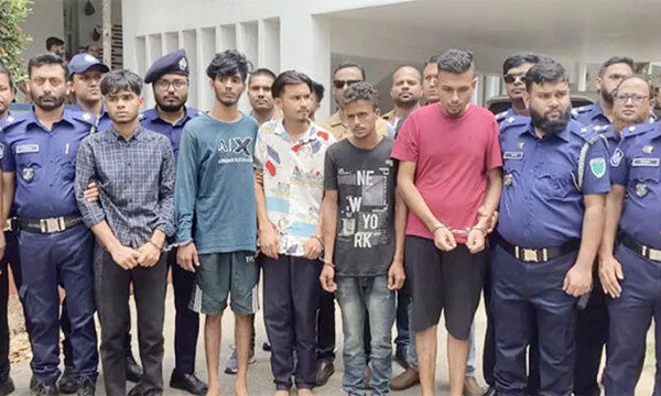 সিকিউরিটি গার্ড ভেবে হত্যা করা হয় আইনজীবী সুজনকে 1 সিকিউরিটি গার্ড ভেবে হত্যা করা হয় আইনজীবী সুজনকে - Surma Times | Sylhet News