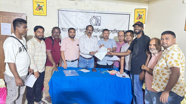 ফটো জার্নালিস্ট এসোসিয়েশন সিলেটের নির্বাচনী মনোনয়নপত্র বিতরণ - Surma Times | Sylhet News