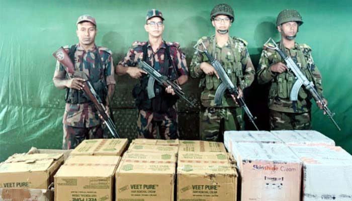 জৈন্তাপুরে সেনাবাহিনীর অভিযানে ১৭ লাখ টাকার চোরাচালান পণ্য জব্দ 1 জৈন্তাপুরে সেনাবাহিনীর অভিযানে ১৭ লাখ টাকার চোরাচালান পণ্য জব্দ - Surma Times | Sylhet News