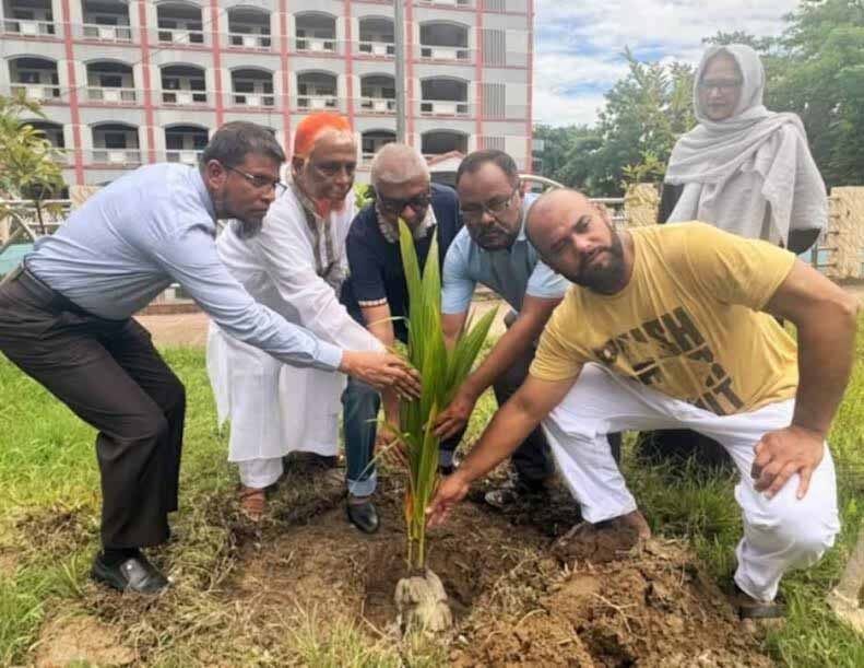 বৃক্ষ মানুষের পরম ও প্রকৃত বন্ধু- আরিফুল হক চৌধুরী 1 বৃক্ষ মানুষের পরম ও প্রকৃত বন্ধু- আরিফুল হক চৌধুরী - Surma Times | Sylhet News