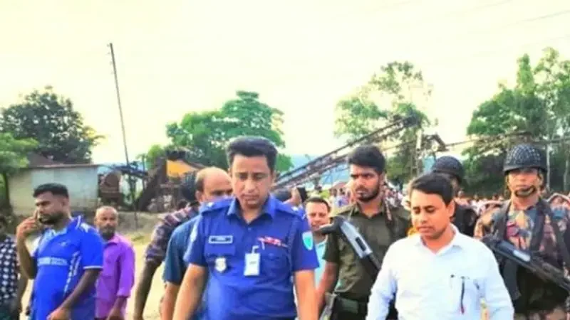 জাফলংয়ে টাস্কফোর্স অভিযান: ৭৭টি ক্রাশার মেশিনে বিদ্যুৎ সংযোগ বিচ্ছিন্ন 1 জাফলংয়ে টাস্কফোর্স অভিযান: ৭৭টি ক্রাশার মেশিনে বিদ্যুৎ সংযোগ বিচ্ছিন্ন - Surma Times | Sylhet News