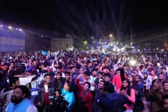 কোটি ভক্তের অপেক্ষায় অবসান? বিশ্বকাপ সম্প্রচারে নতুন আশা ভারতে 14 কোটি ভক্তের অপেক্ষায় অবসান? বিশ্বকাপ সম্প্রচারে নতুন আশা ভারতে - Surma Times | Sylhet News